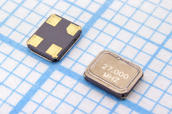27000 \SMD03225C4\12\ 30\ 50/-40~85\XMD\1Г CREC 27000 \SMD03225C4\12\ 30\ 50/-40~85\XMD\1Г CREC