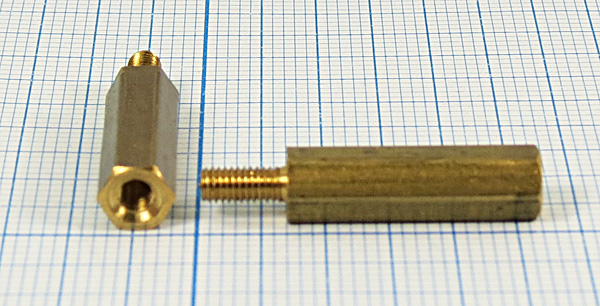 стойка L20,0\М3x6-М3\S5\лат\\PCHSN стойка L20,0\М3x6-М3\S5\лат\\PCHSN