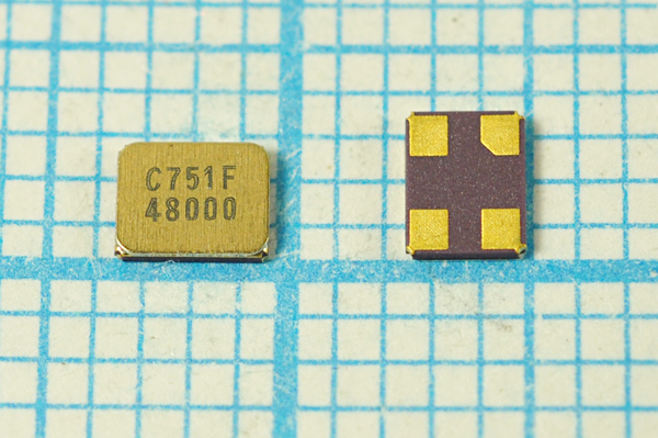 48000 \SMD03225C4\18\ 20\/-40~85C\CS325\1Г 48000 \SMD03225C4\18\ 20\/-40~85C\CS325\1Г