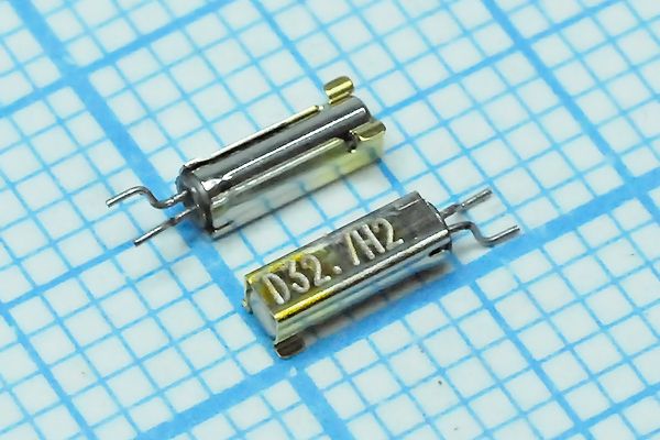 32,768 \SMC-01,5x05\ 7\ 30\/-40~85C\SM-14J\(D32.7H 32,768 \SMC-01,5x05\ 7\ 30\/-40~85C\SM-14J\(D32.7H